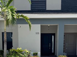 105 NE 3rd Ct #105, Homestead, FL 33034