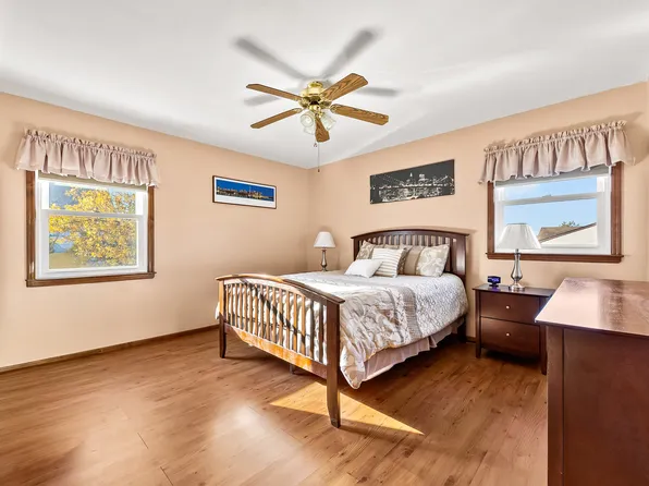 211 Woehrle Avenue image 15 of 37