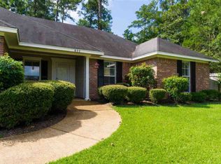 835 Springfield Ct, Ridgeland, MS 39157