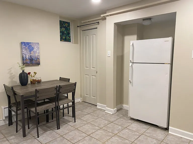 234 Albemarle St — Photo 7