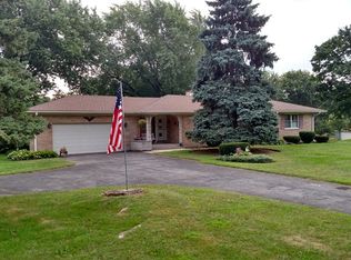 2134 State Route 25, Oswego, IL 60543