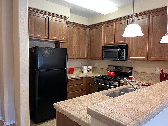 5th image of 2001 Club Center Dr APT 1118