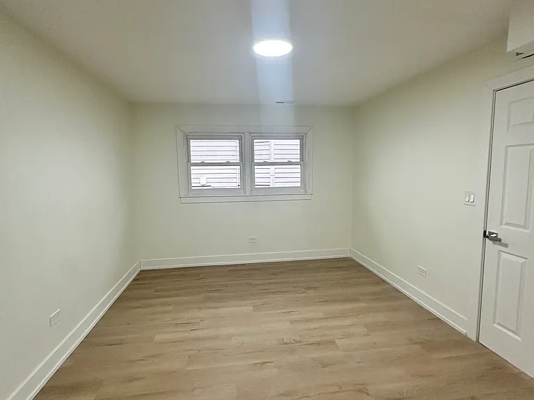 6123 N Ravenswood Ave #2 — Photo 8