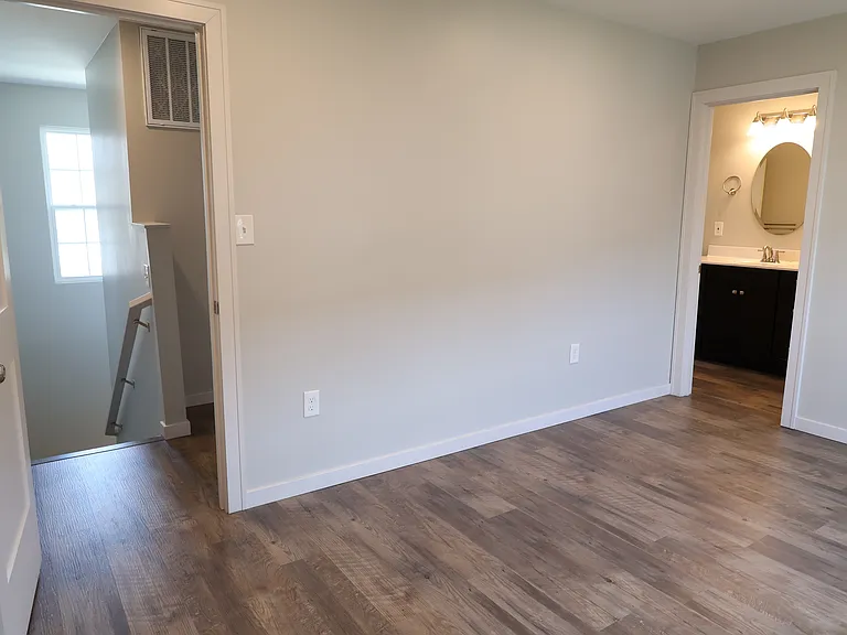 2985 N State Highway 7 — Photo 120