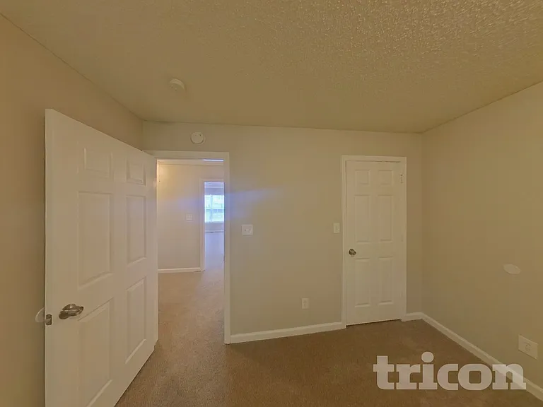7222 Brittany Way — Photo 9