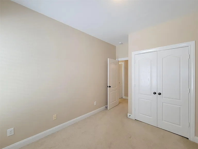 50 W Montfair Blvd — Photo 33
