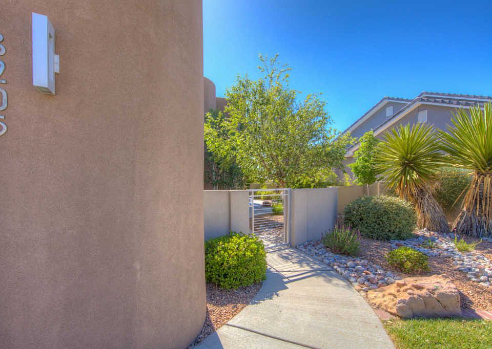 8205 Desert Lily Ln NE, Albuquerque, NM 87122 | Zillow
