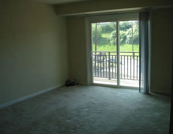 Copeland Manor — Photo 2