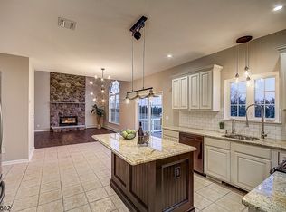 22 Carly Dr, Wantage, NJ 07461