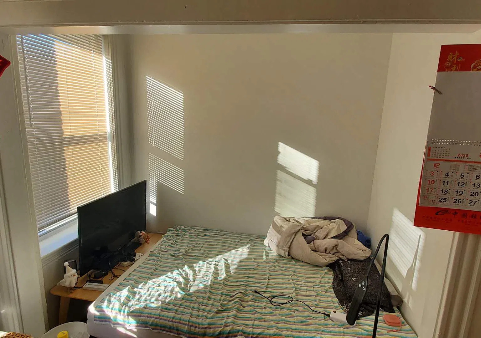 Studio, 400 sqft, $2,300 — Photo 2