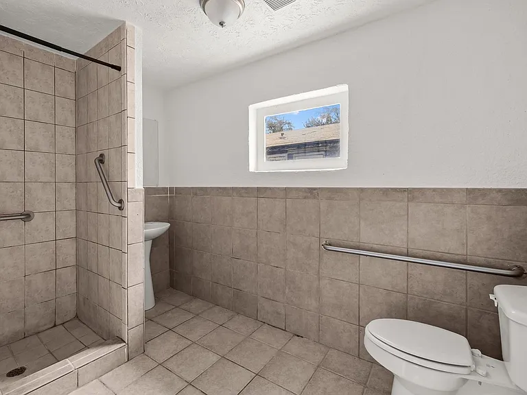 253 John Morris Ave — Photo 9