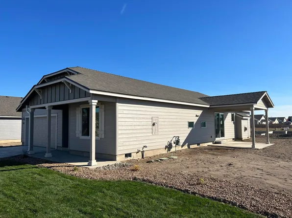 1306 NW Willow Parkway Rd #90, Madras, OR 97741
