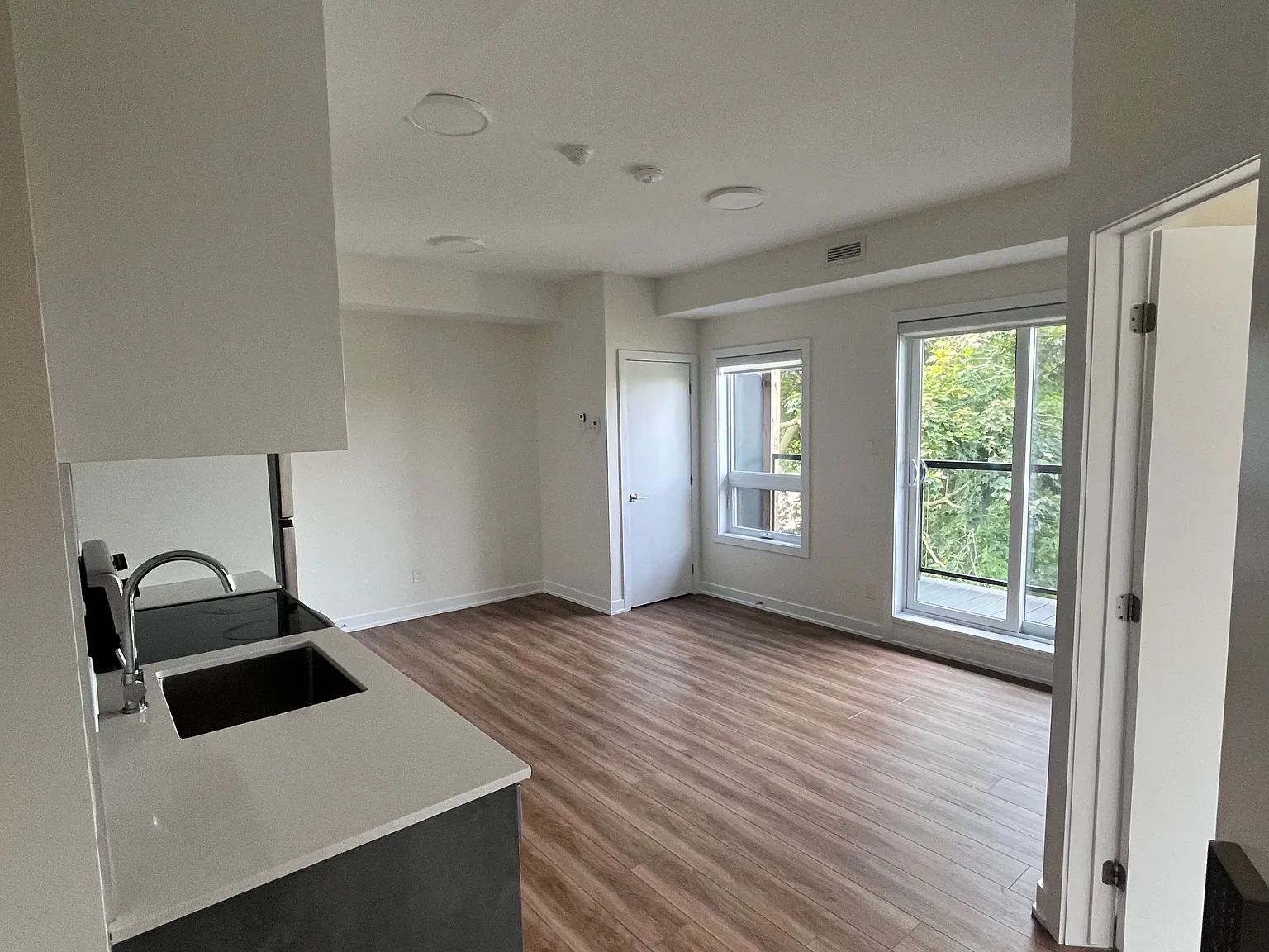 1 bed, $1,850 — Photo 4