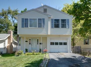 34 Sioux Ave, Lake Hiawatha, NJ 07034
