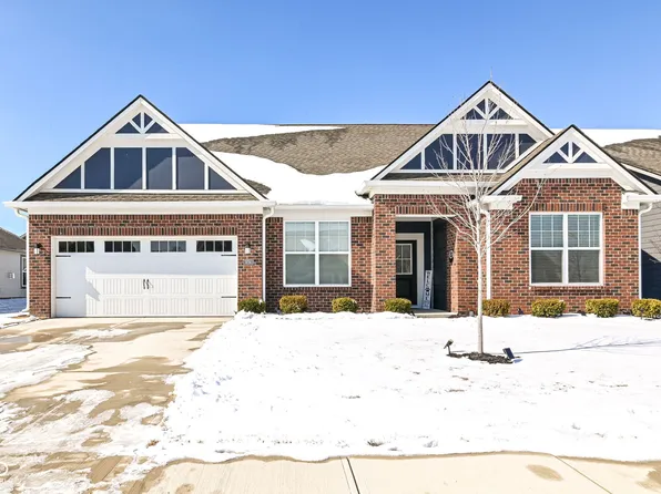 9716 Holborn Ave, McCordsville, IN 46055