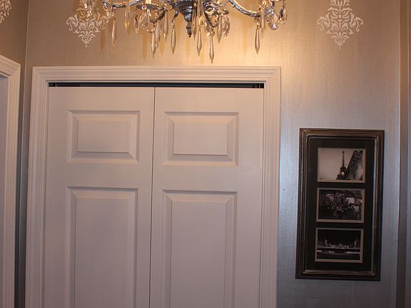 3rd image of 464 Long Pointe Dr