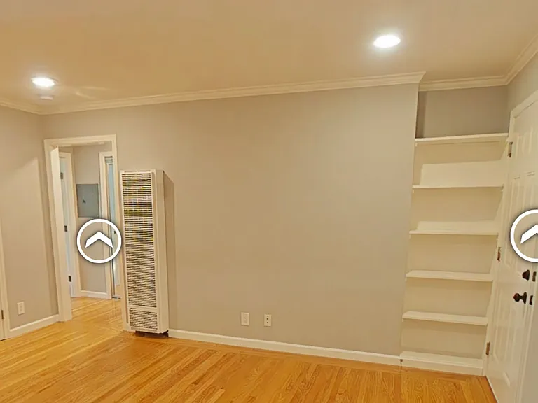 120 Alma St #2 — Photo 4