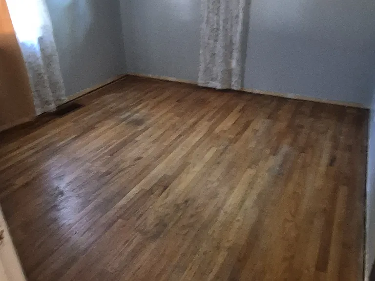 2095 Otis St — Photo 2