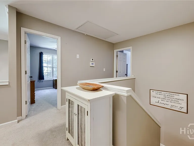 2221 Whippoorwill Rd — Photo 8