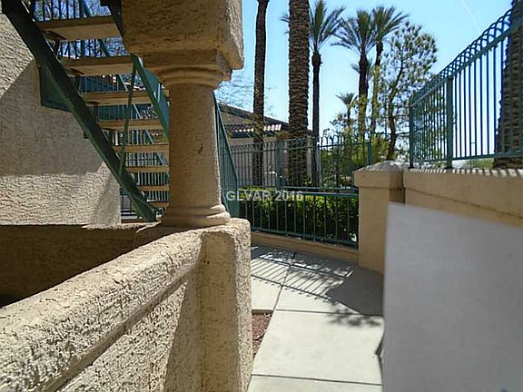 3rd image of 8410 Eldora Ave Unit 1090