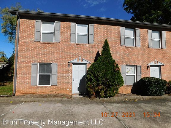 3rd image of 1105 W Parkway Ave APT 18