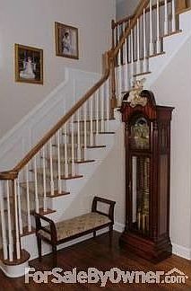 3rd image of 505 Haddington Ln