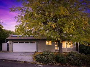 102 Glencrest Ln, Paso Robles, CA 93446