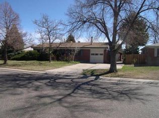 460 Zion St, Aurora, CO 80011