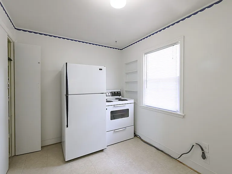 3517 Apple St — Photo 6