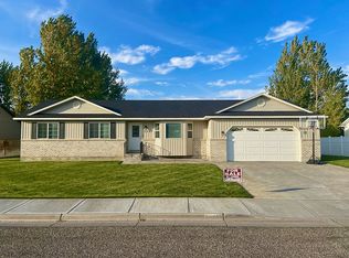 2947 E Brettonwood Dr, Ammon, ID 83406