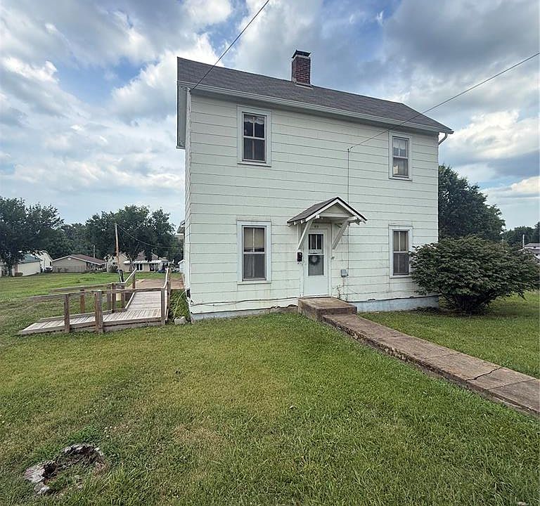 1st image of 418 N Long St