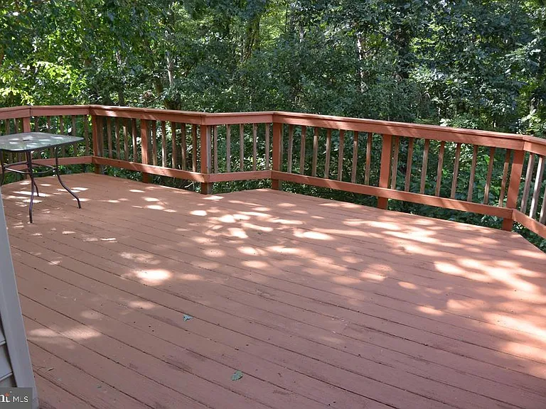 7034 Darby Towne Ct — Photo 17