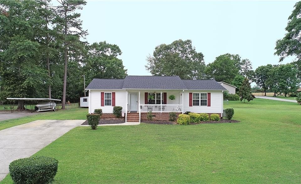 1st image of 100 Ridge Dr