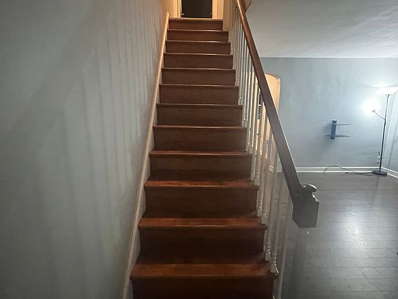 3rd image of 70XX Lynford St