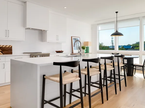 785 Post Road East #102, Westport, CT 06880