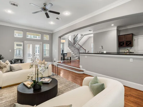 2316 Beall St, Houston, TX 77008