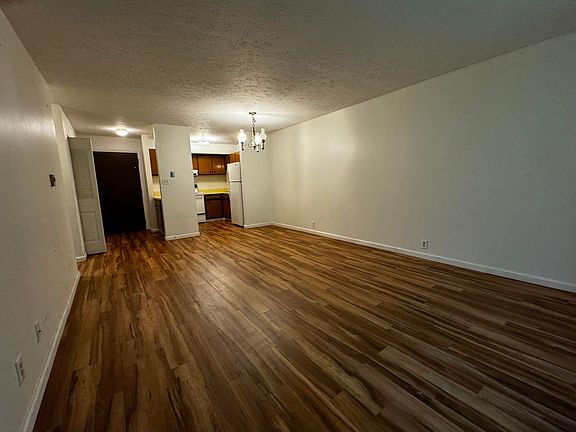 2nd image of 1450 Wood Dr #16