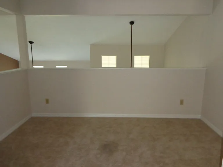 340 NW 48th Blvd — Photo 15