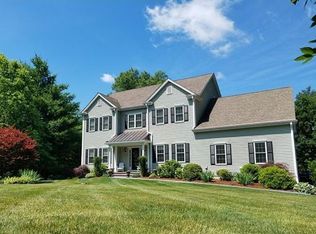 154 Oakhill Ave, Wrentham, MA 02093