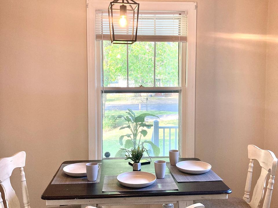 2318 Baxter St Cayce, SC Zillow Apartments for Rent in Cayce