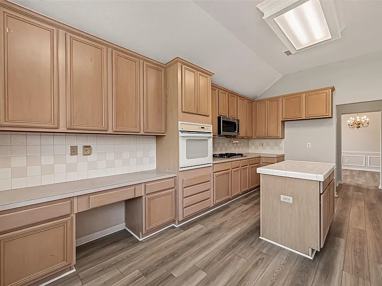 2607 Plantation Hollow Ct — Photo 24