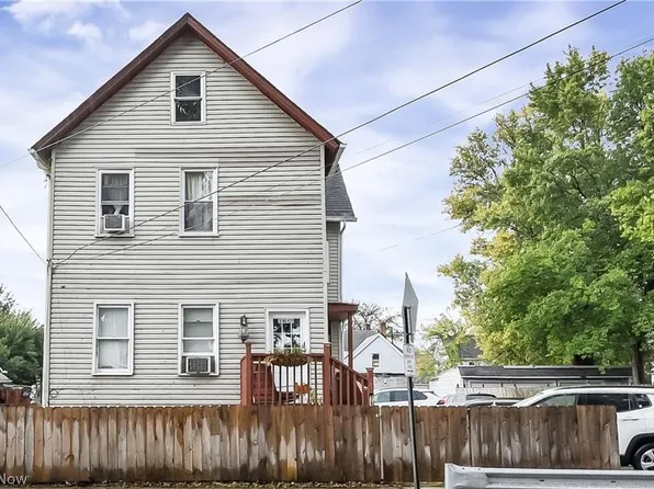 3617 Siam Ave, Cleveland, OH 44113