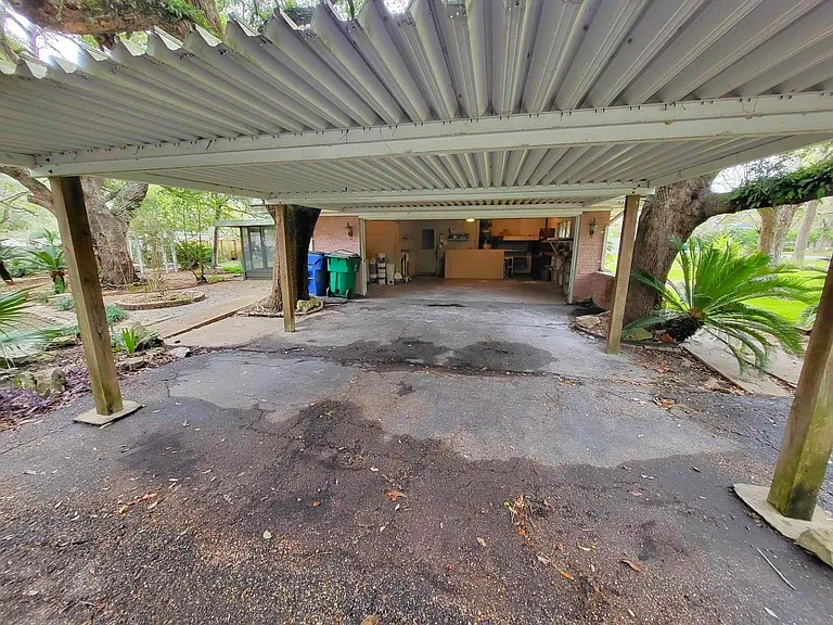 706 Maple St — Photo 40