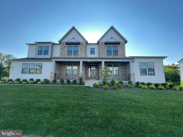 24827 Yellow Poplar Pl, Aldie, VA 20105