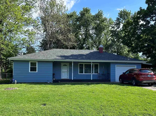 319 Osborn St, Carbondale, KS 66414