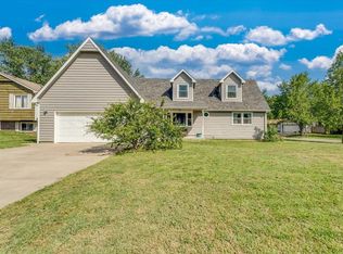 1900 N Burning Tree Rd, Derby, KS 67037