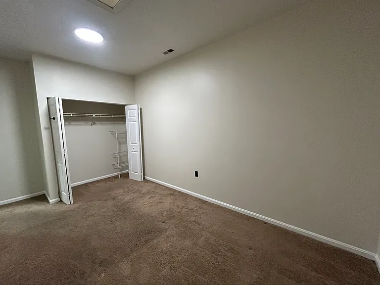 Vernon Homes — Photo 54