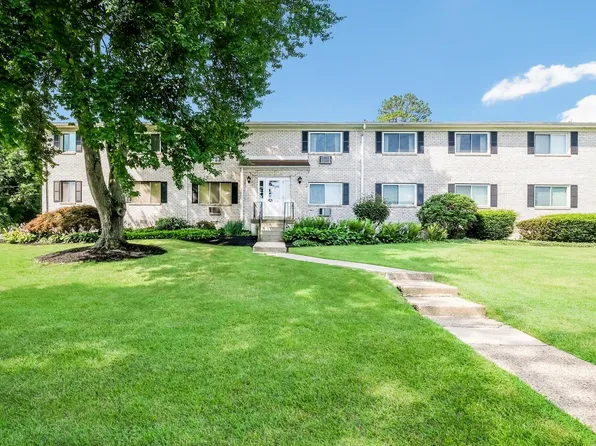 26 Park Ave Unit A14, Chalfont, PA 18914