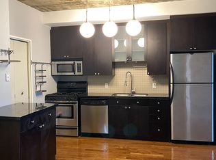 1 Shaw St #605, Toronto, ON M6K0A1