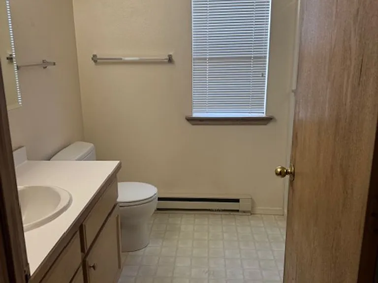 741 Willow Dr #B1 — Photo 11